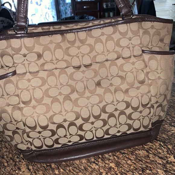 Coach Tote - Picture 3 of 5